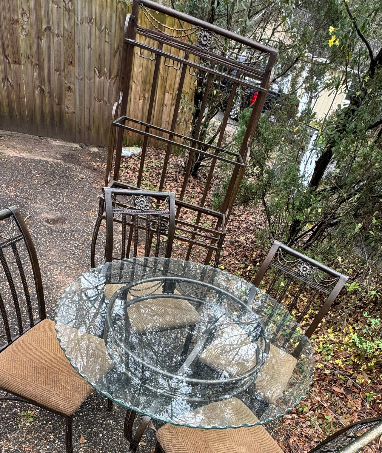 Wrought Iron Style Dining Set with Baker's Rack