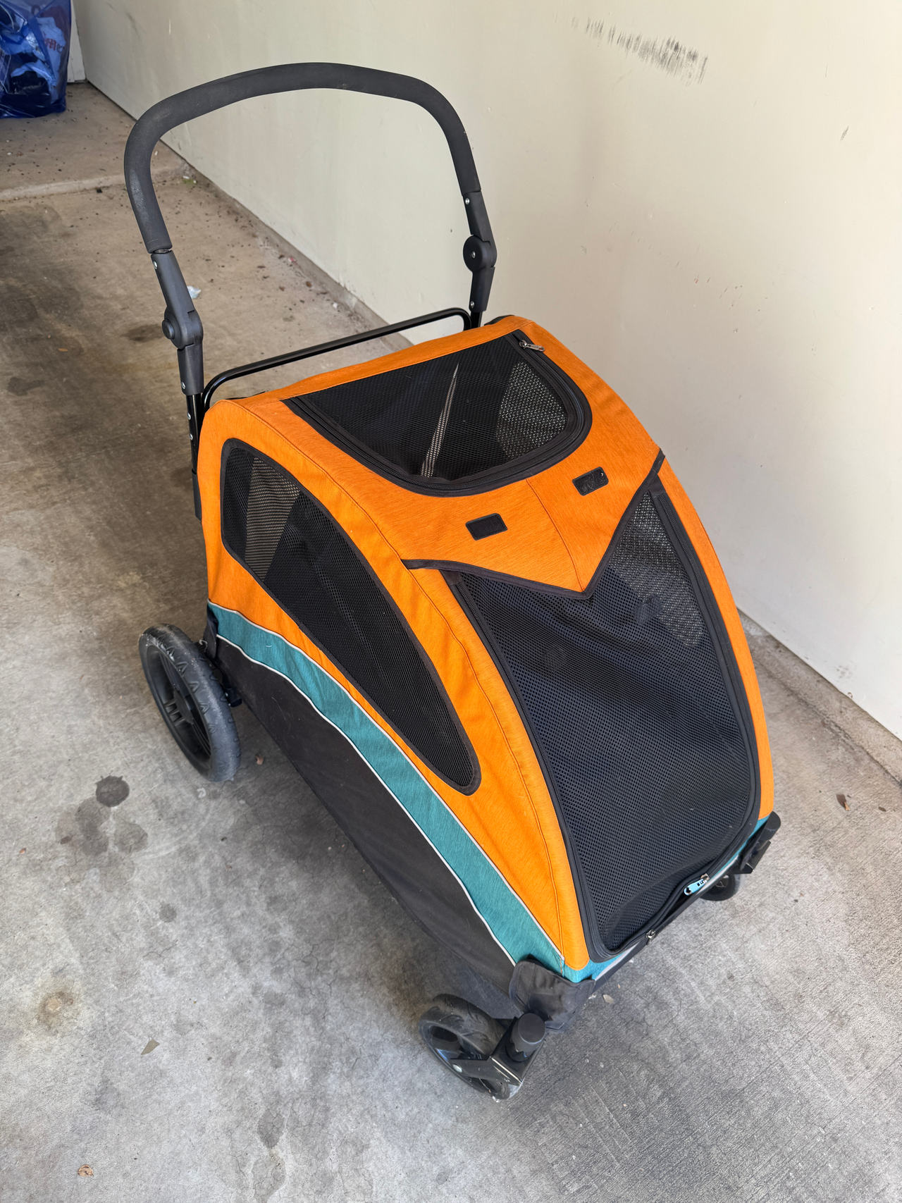 PetSafe Happy Ride Aluminum Dog Stroller
