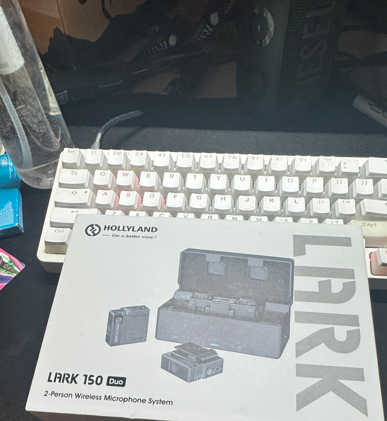 Hollyland Lark 150 Duo Wireless Microphone System with ACCESSORIES