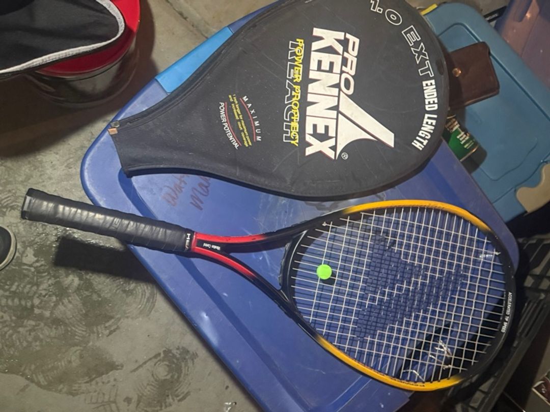 Pro Kennex Vintage Mid-Size Tennis Racquet