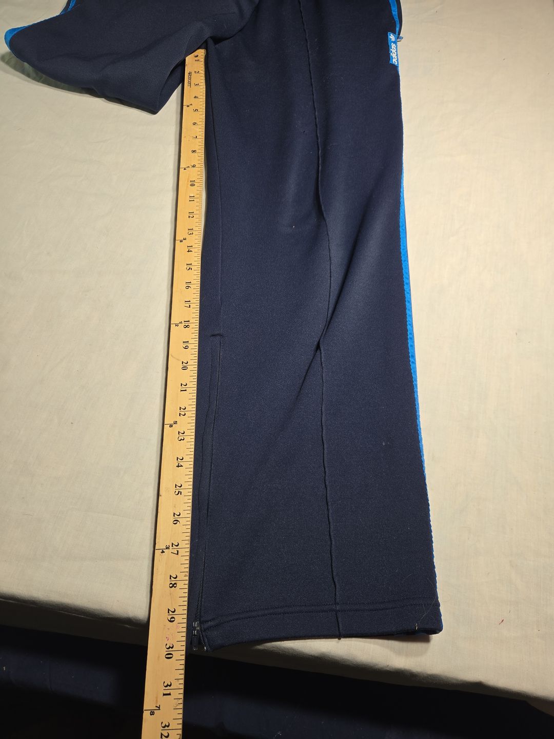 Adidas Vintage Trefoil Mens Track Pants Large blue