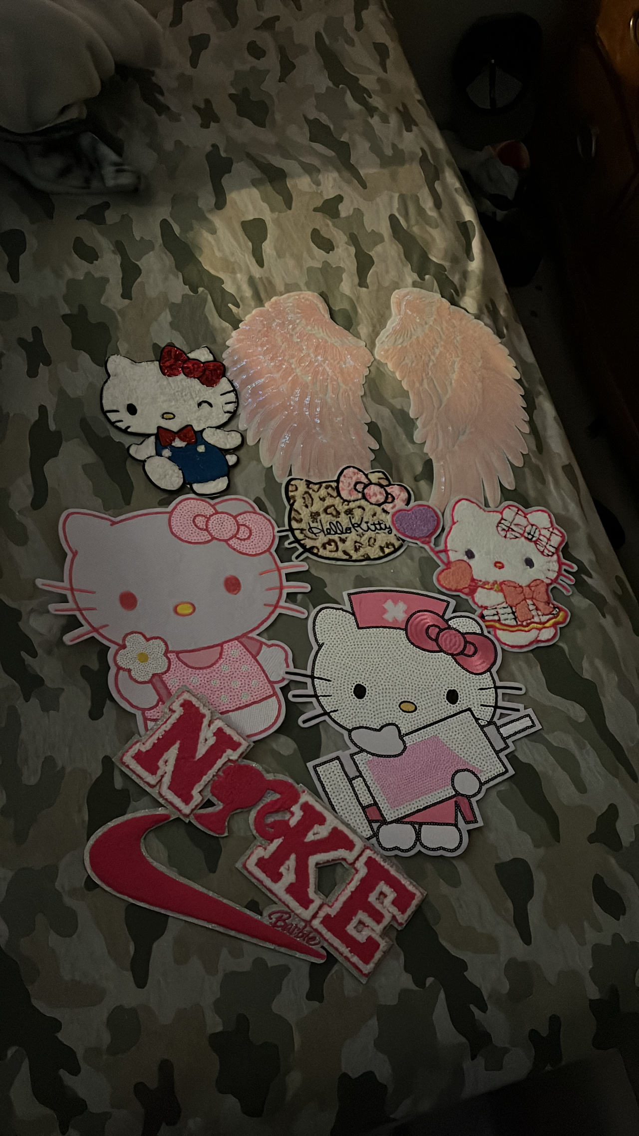 Hello Kitty Iron-On Patches Set