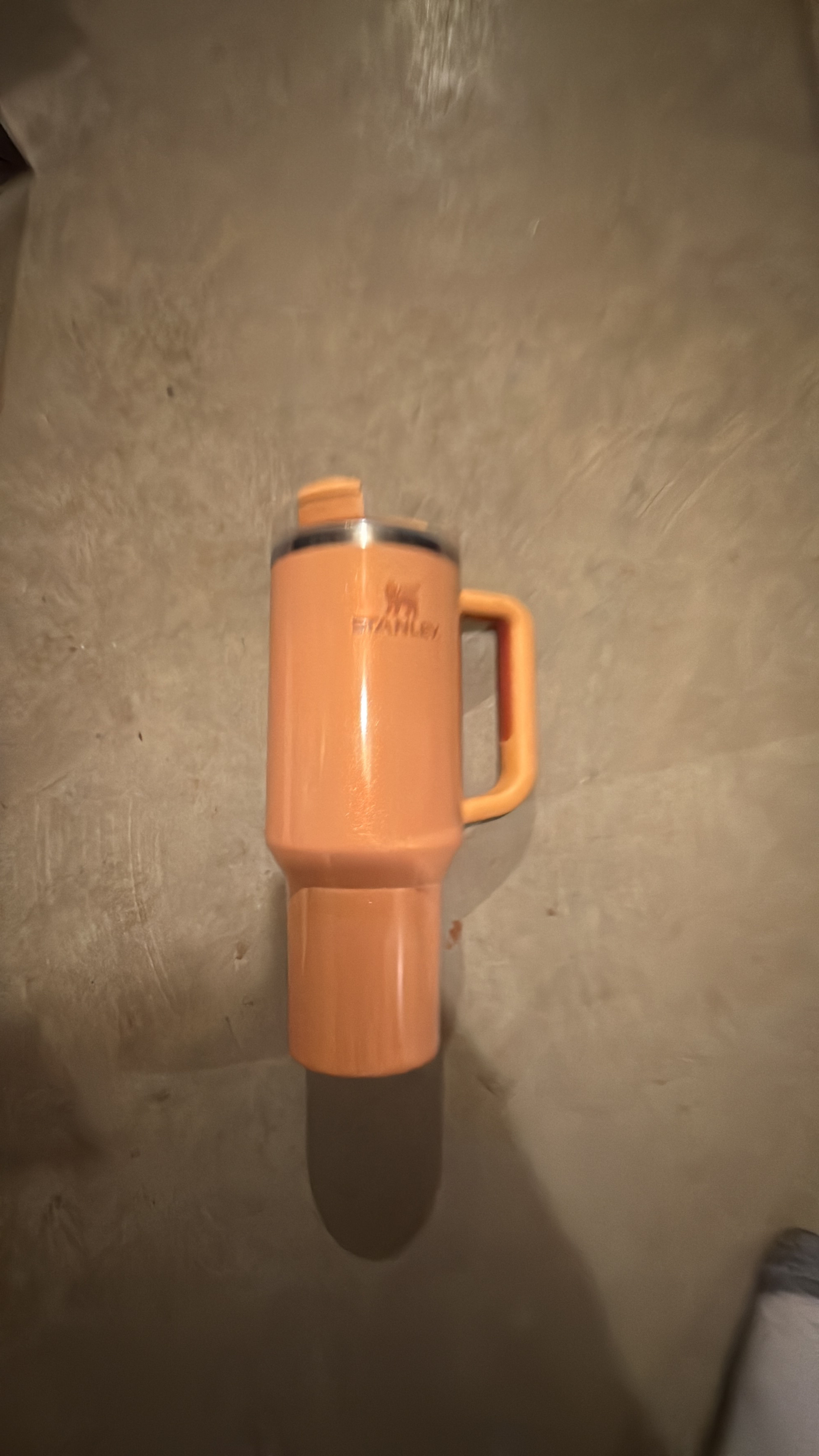 Stanley Quencher H2.0 FlowState Tumbler 40oz Peach/Nectar