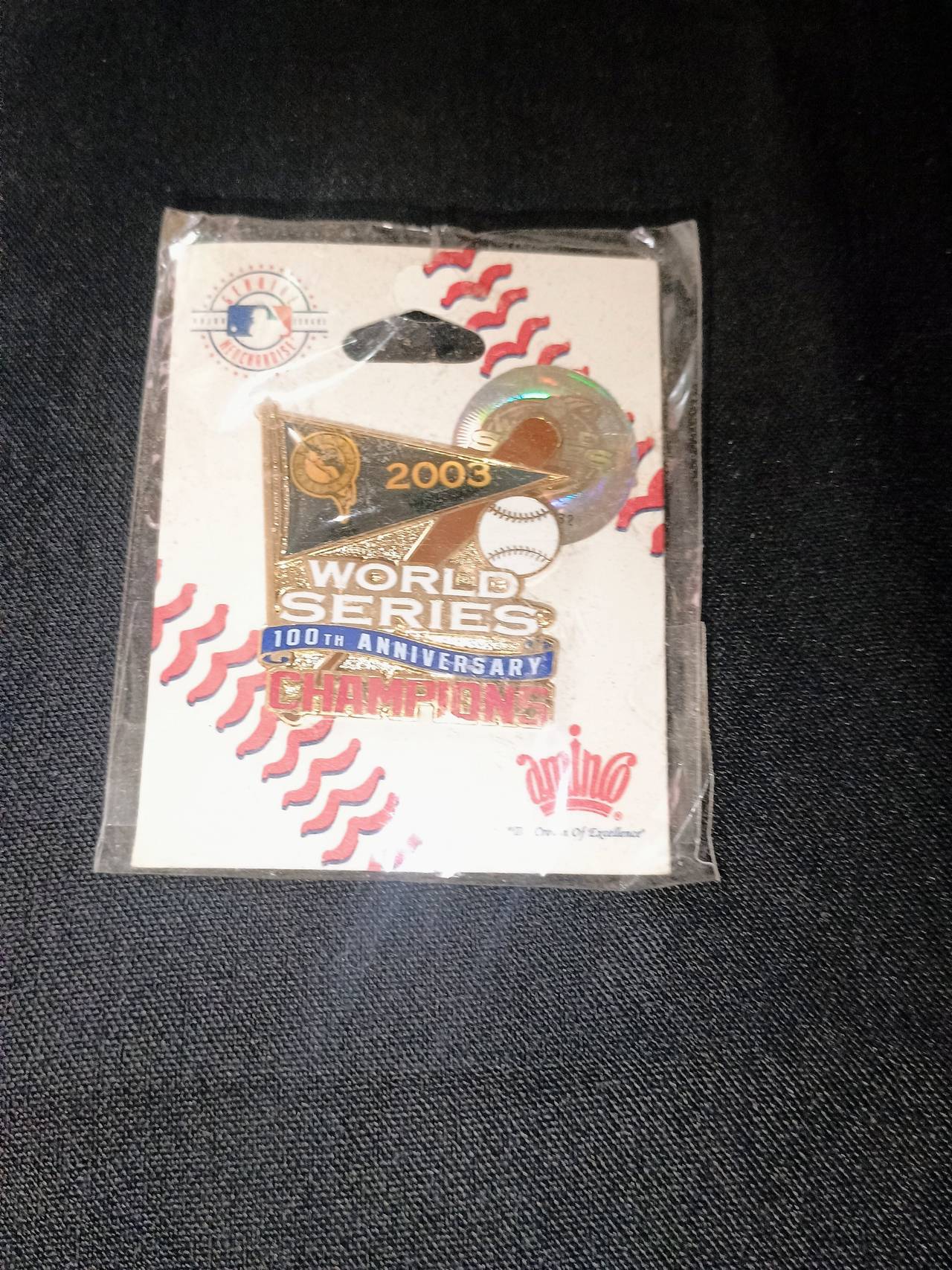 Aminco 2003 World Series Champions Florida Marlins Pin