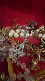Assorted Vintage Costume Jewelry Lot - Image 4