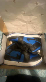 Nike Air Jordan 1 Mid - Image 2