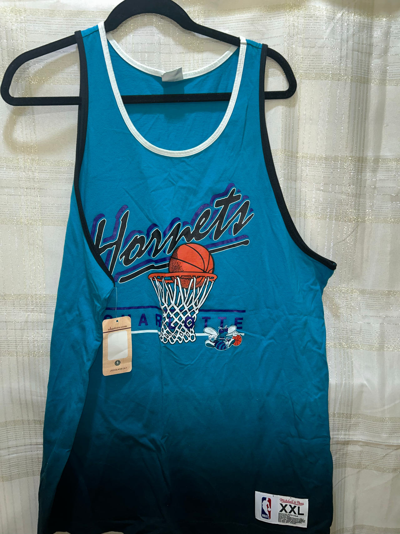 Mitchell & Ness Charlotte Hornets Gradient Tank Top
