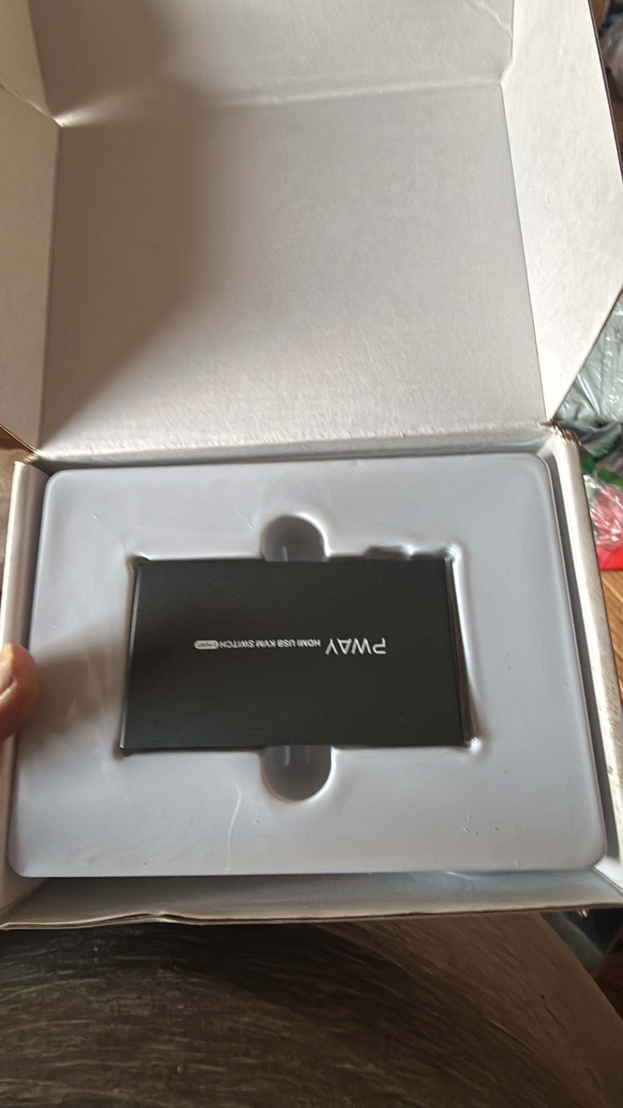 PWAV HDMI USB KVM Switch