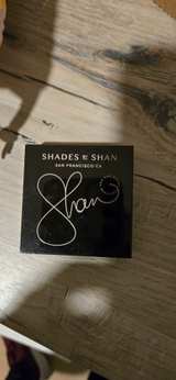 Shades by Shan Makeup Compact - Image 2