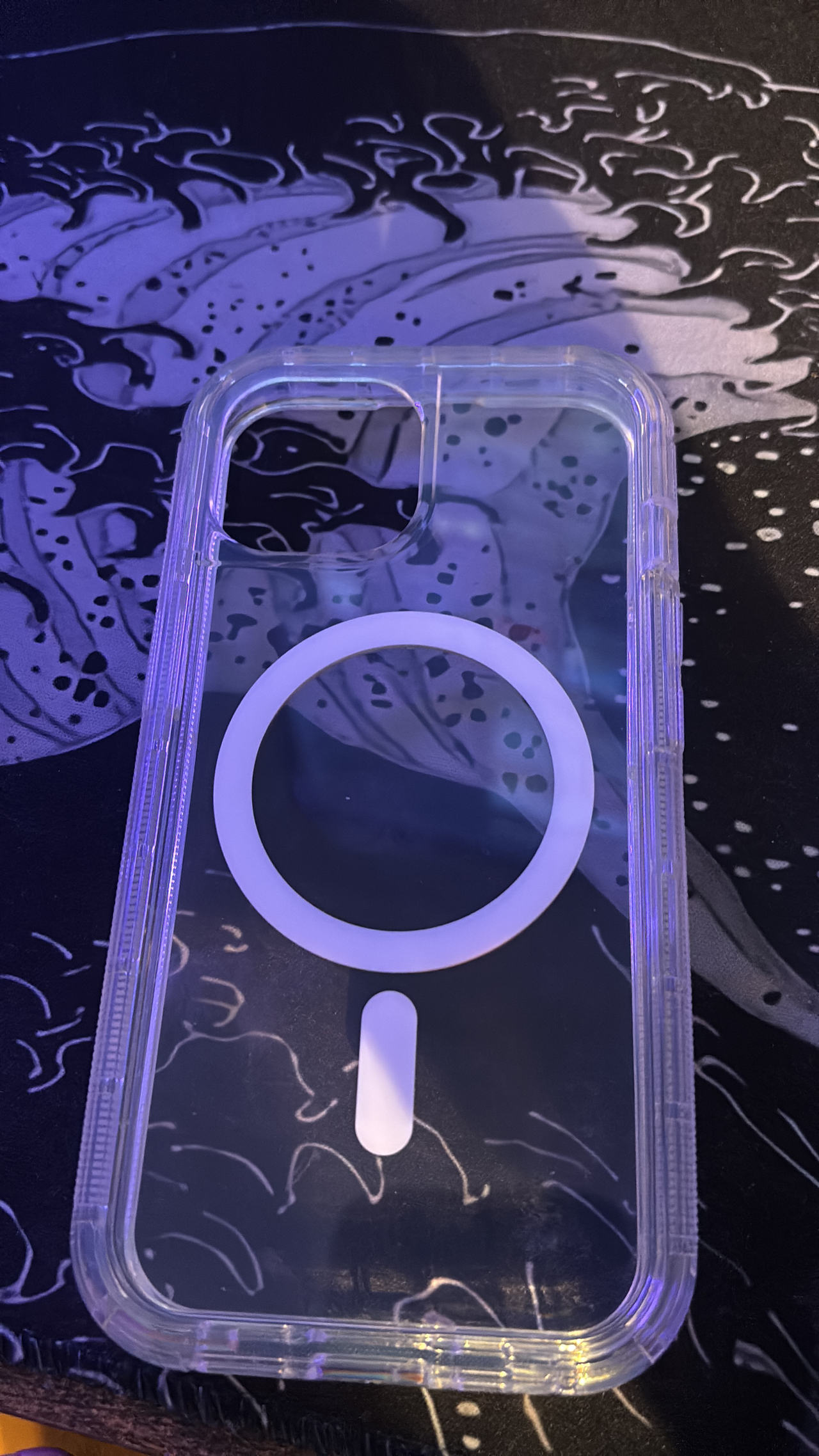 OtterBox Symmetry Series+ with MagSafe for iPhone 15