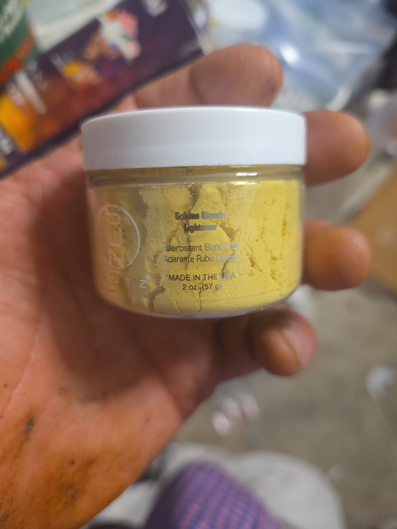 SunGlitz Golden Blonde Lightener