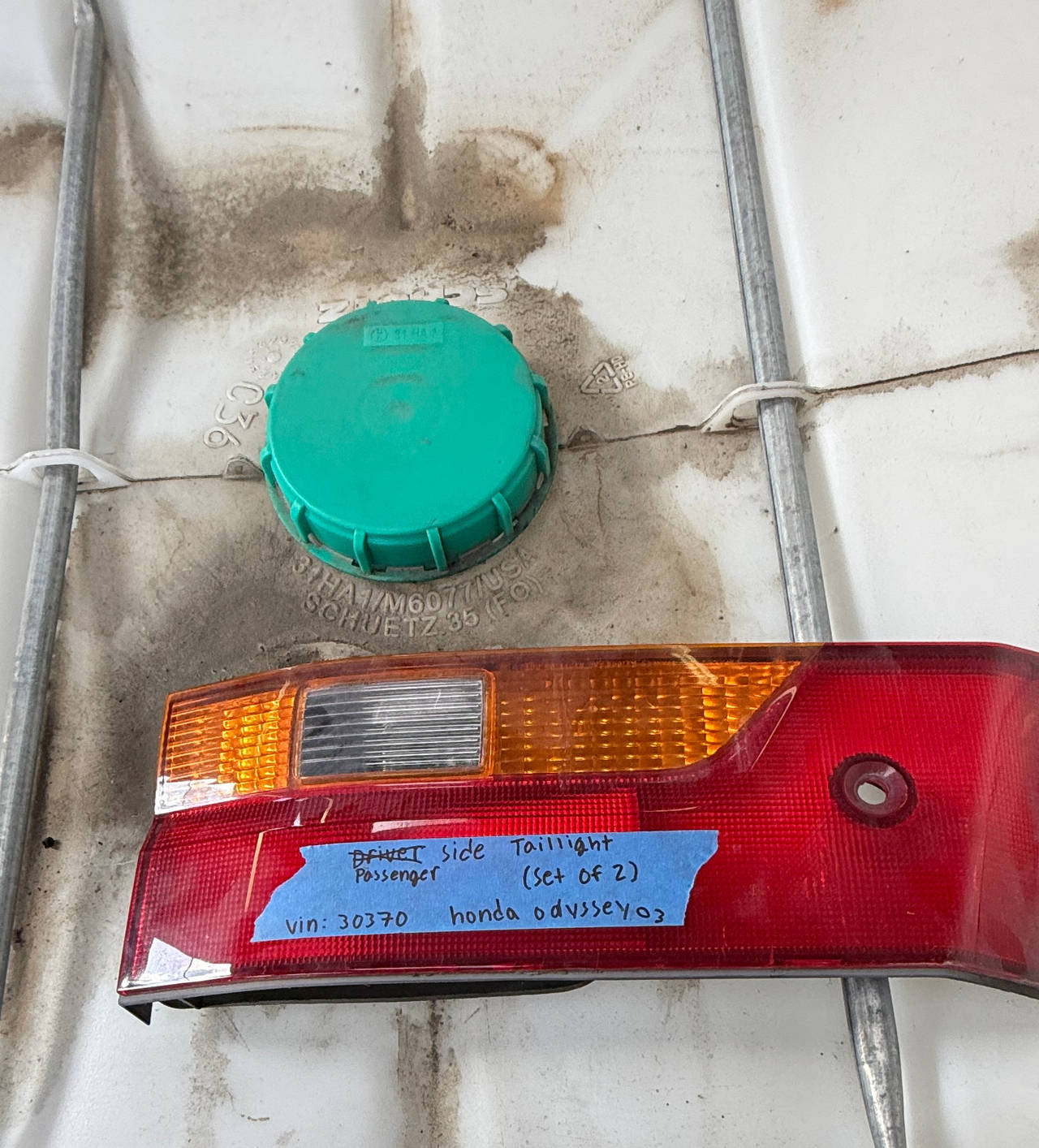1999-2004 Honda Odyssey Taillight Set
