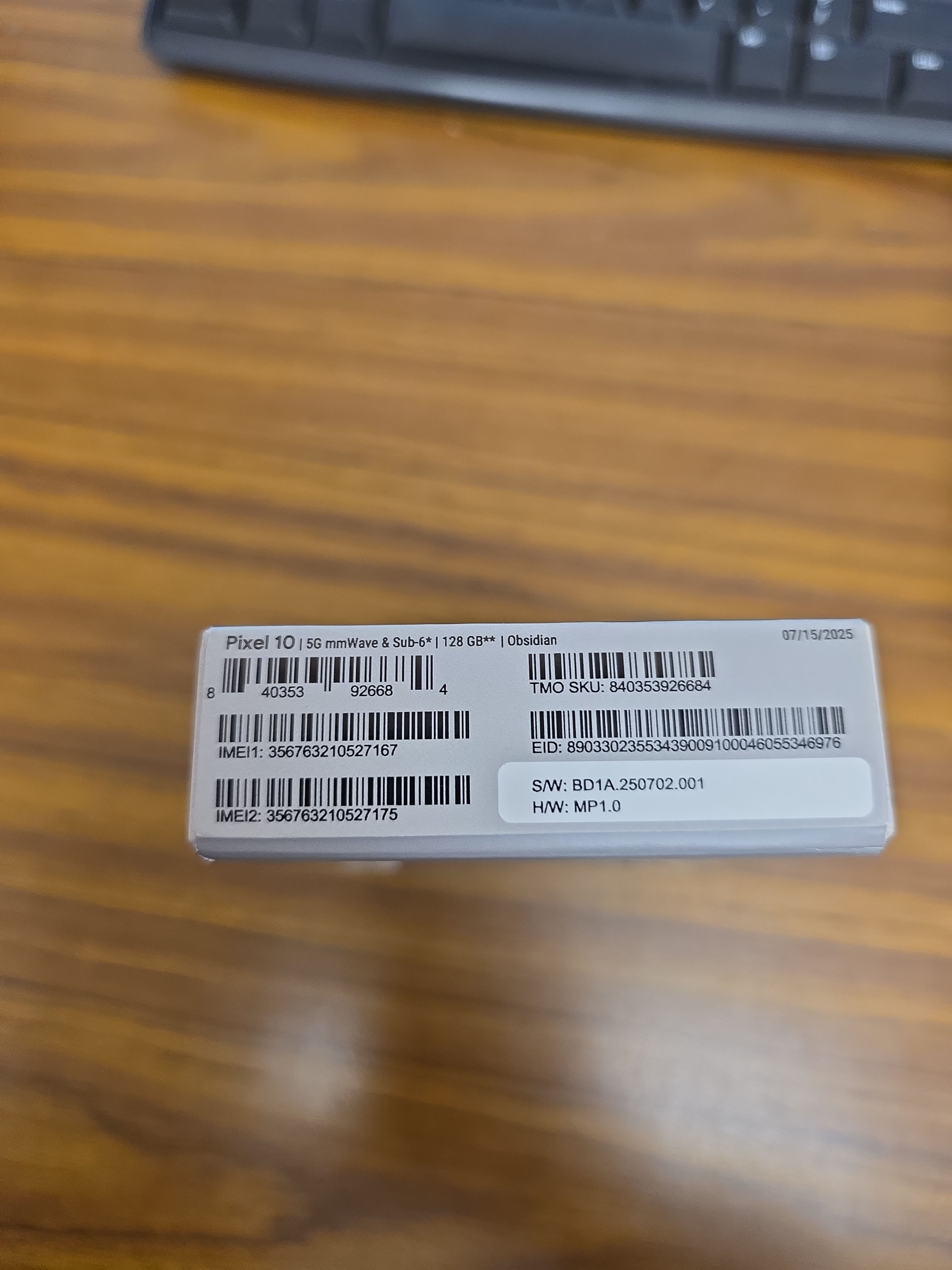 Google Pixel 10 128GB Obsidian T-mobile only  Sealed - Image 4