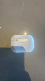 Apple AirPods Charging Case - Image 4