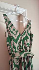 White House Black Market Linen Blend Ikat Print Belted dress. Size 8 NWT - Image 4
