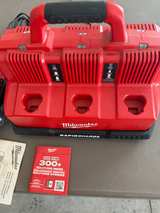 Milwaukee M18 & M12 Rapid Charge Station 48-59-1807 (Set of 2) - Image 3