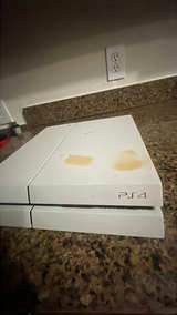 Sony PlayStation 4 Glacier White Console - Image 2