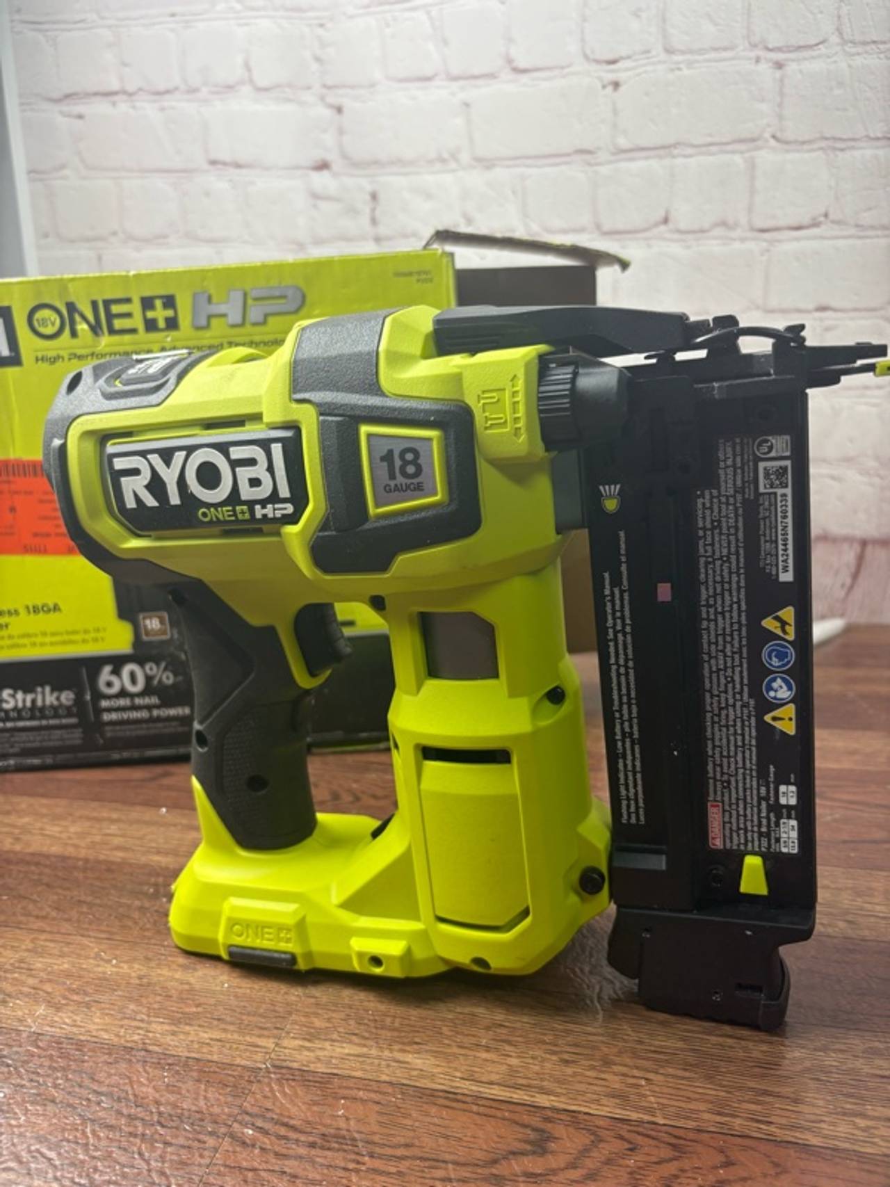 Ryobi ONE+ HP 18V AirStrike 18 Gauge Brad Nailer Brushless Model P322 -TOOL ONLY