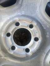 Ford Crown Victoria 17" Steel Wheel - Image 4