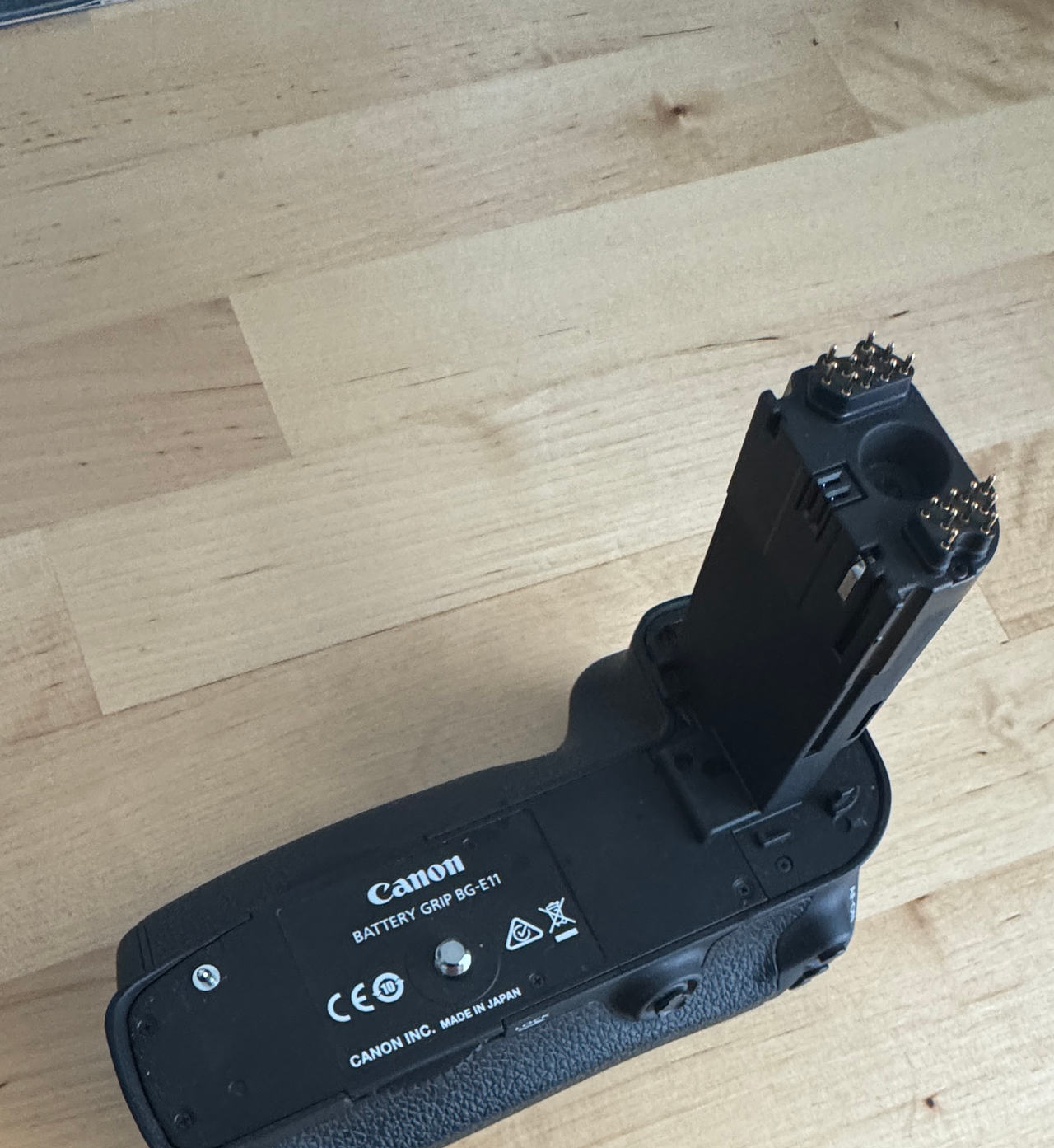 Canon BG-E11 Battery Grip for EOS 5D Mark III, 5DSR