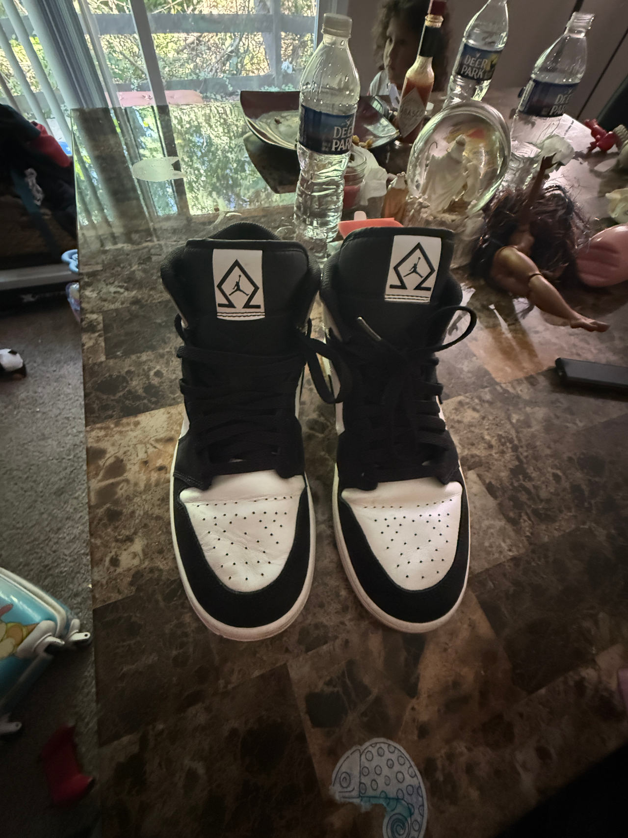 SIA Collective Vulture Sneakers
