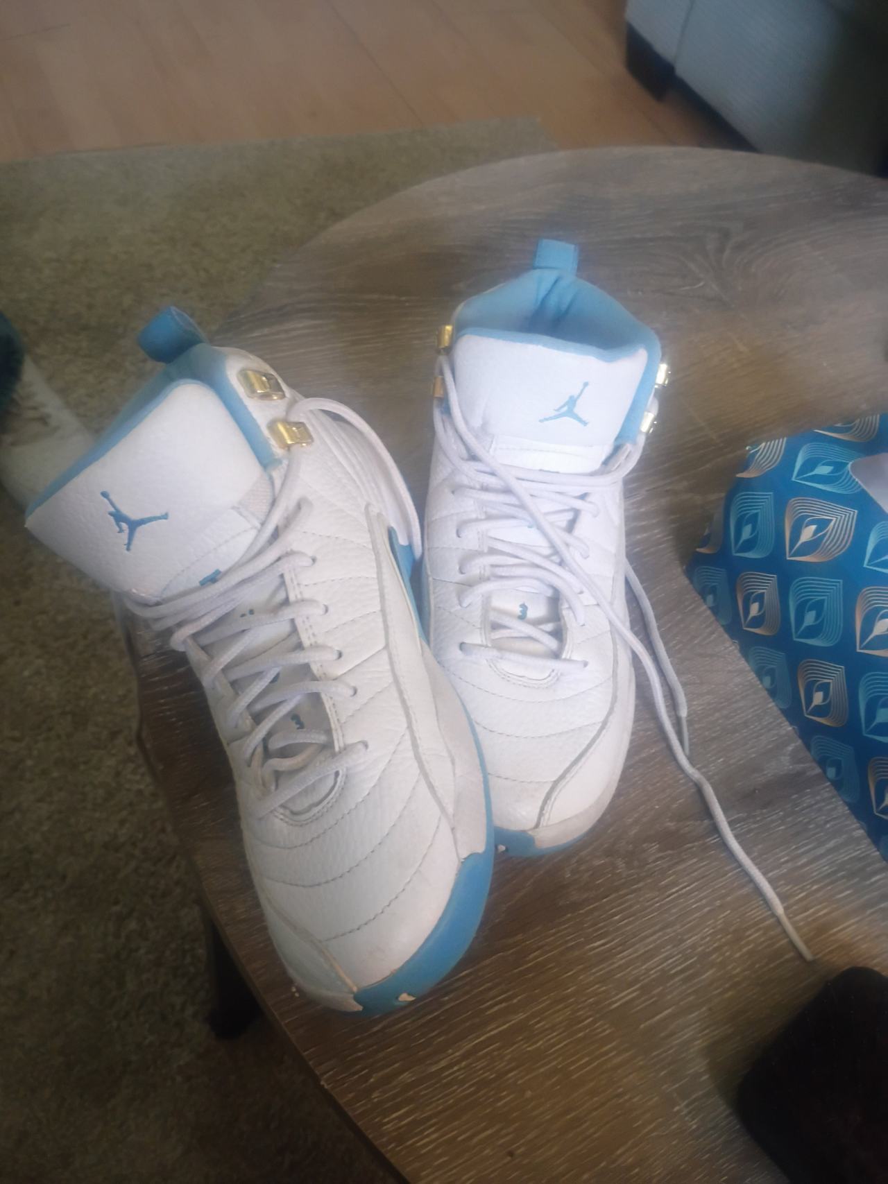 Air Jordan 12 Retro University Blue (GS)