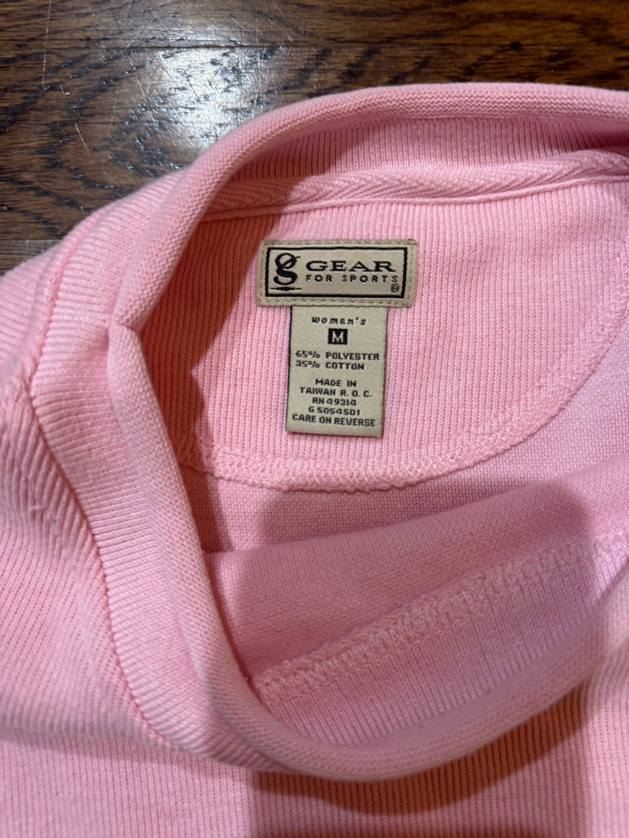 Gear For Sports Women's sweater size medium 