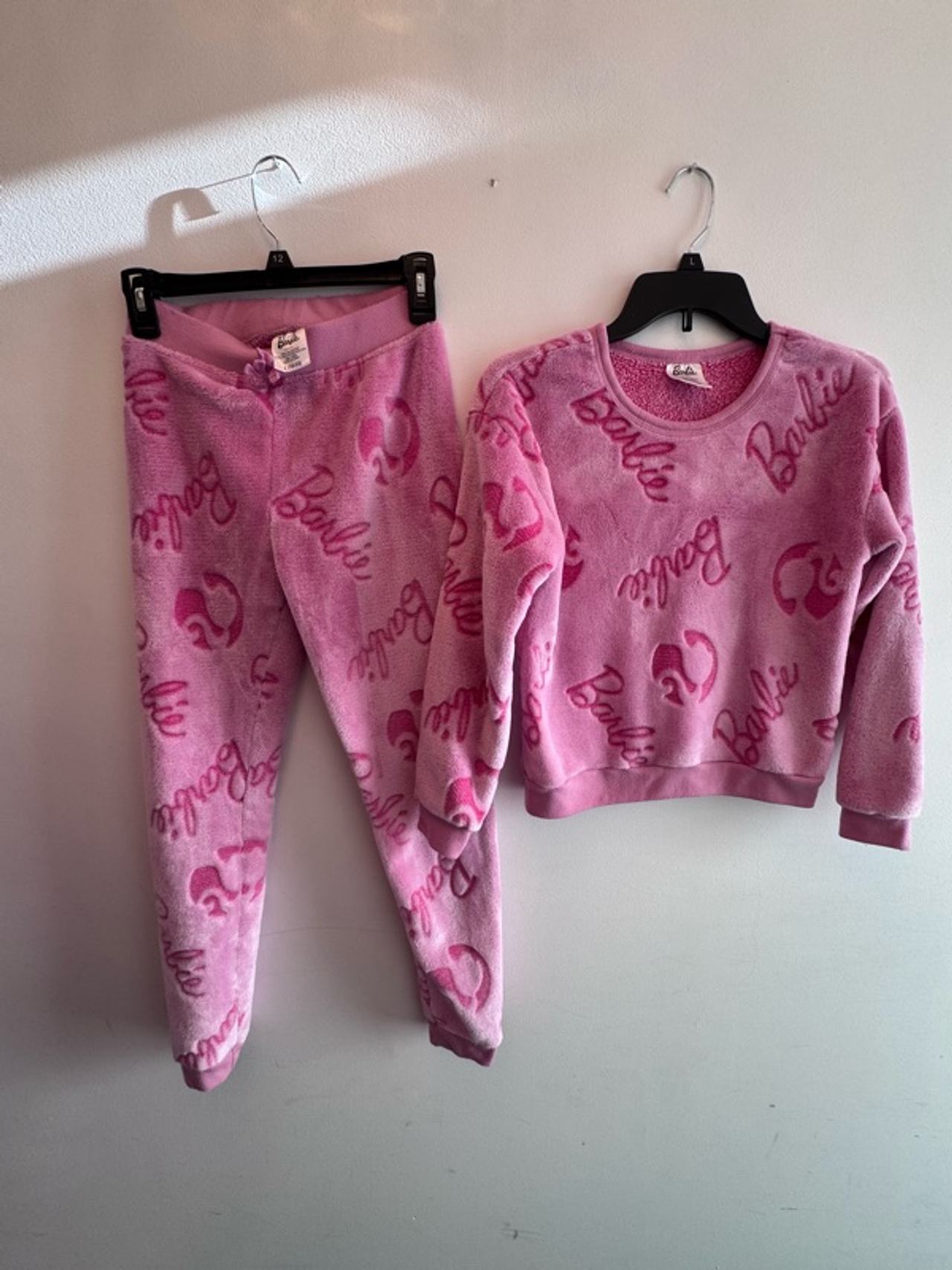 Barbie Girls Pink Plush Fleece Sweatshirt and Jogger Pants 2-Piece Set