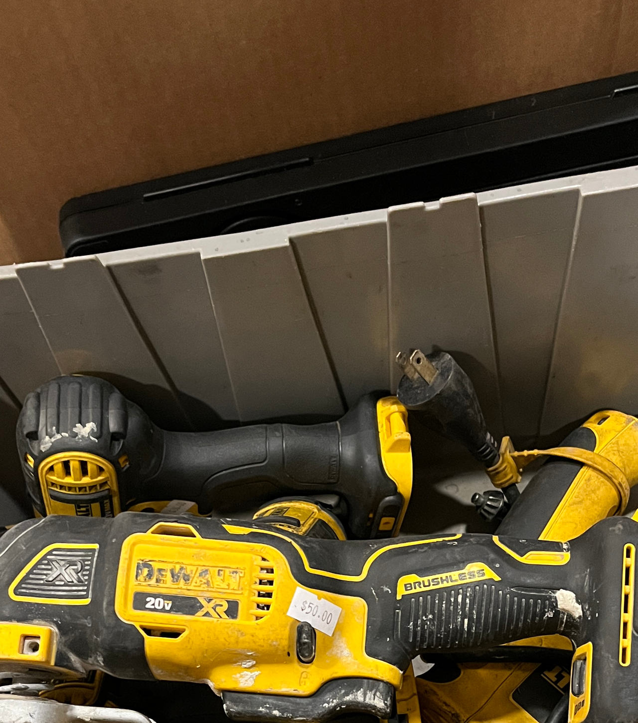 Used DeWalt DCS356 20V Max XR Brushless Oscillating Multi-Tool
