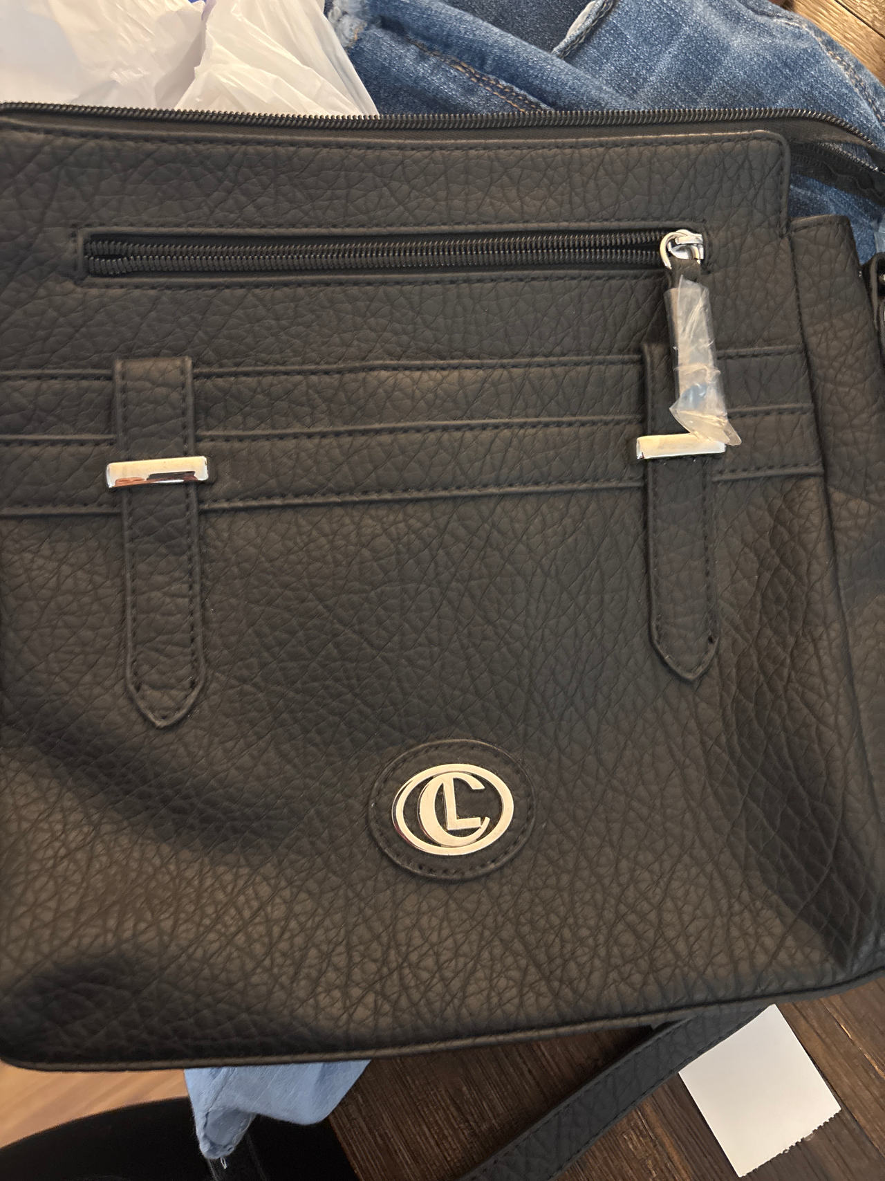 Liz Claiborne Black Pebbled Crossbody Bag