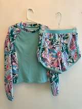 Girls' Long Sleeve Rash Guard and Shorts Swim Set Size 11/12 Y - Image 1