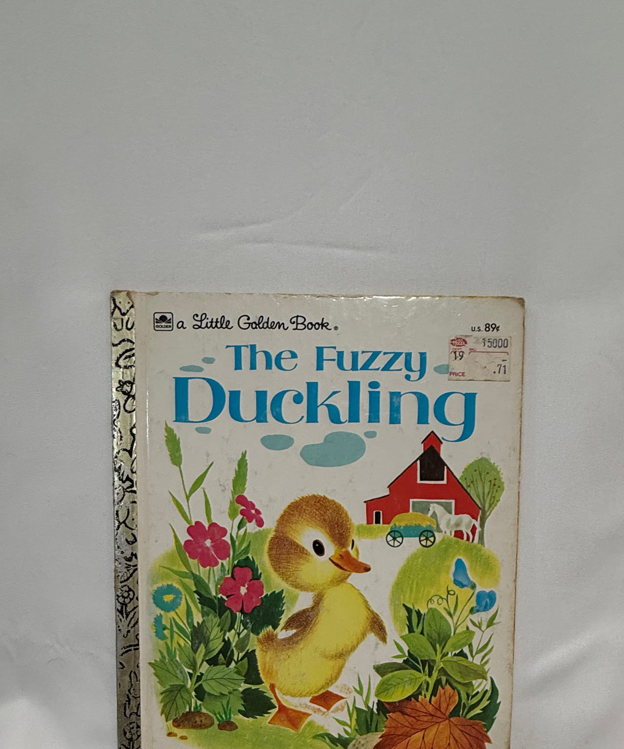 The Fuzzy Duckling (Little Golden Book)