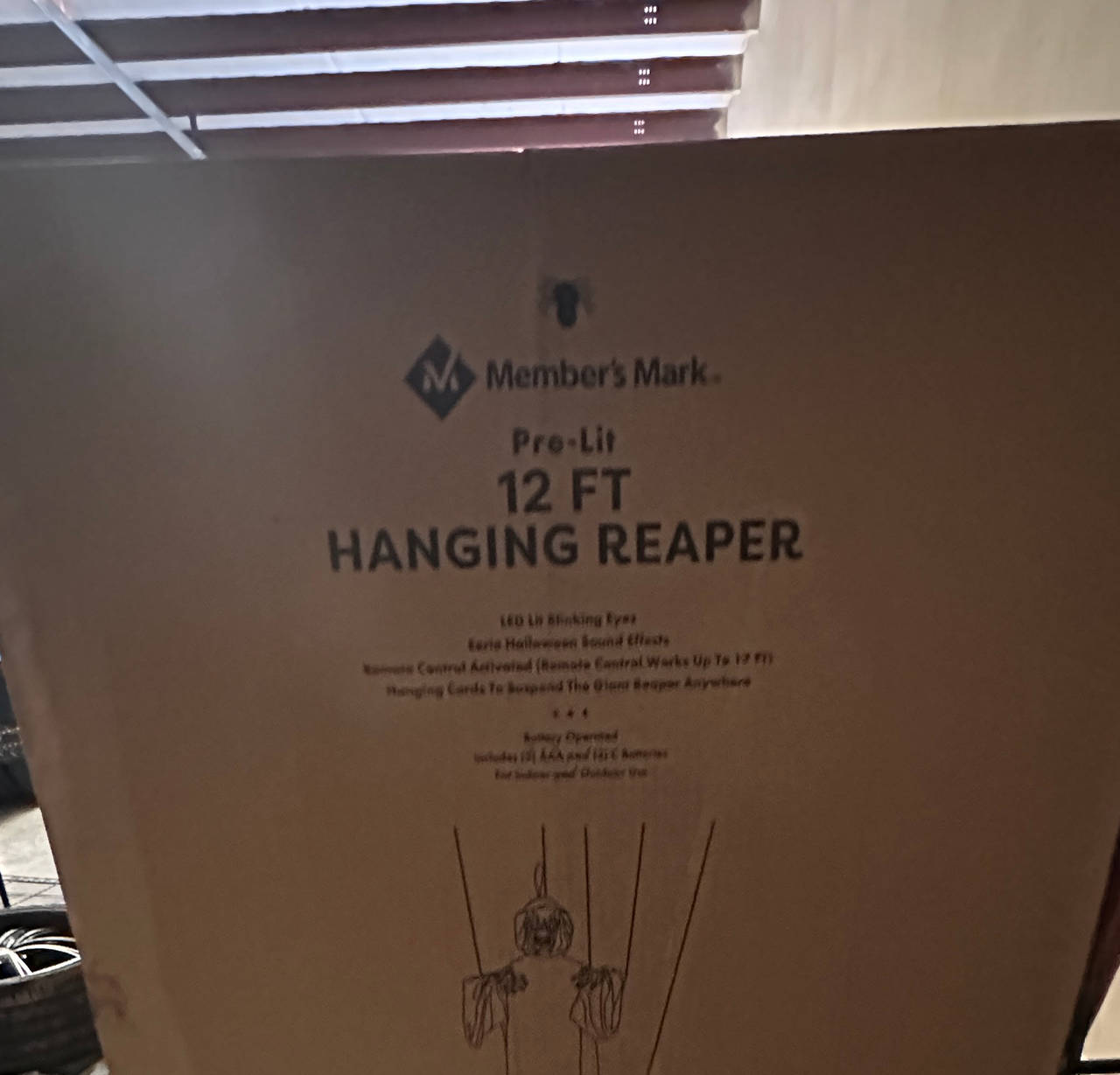 Member's Mark 12 Ft Pre-Lit Hanging Reaper