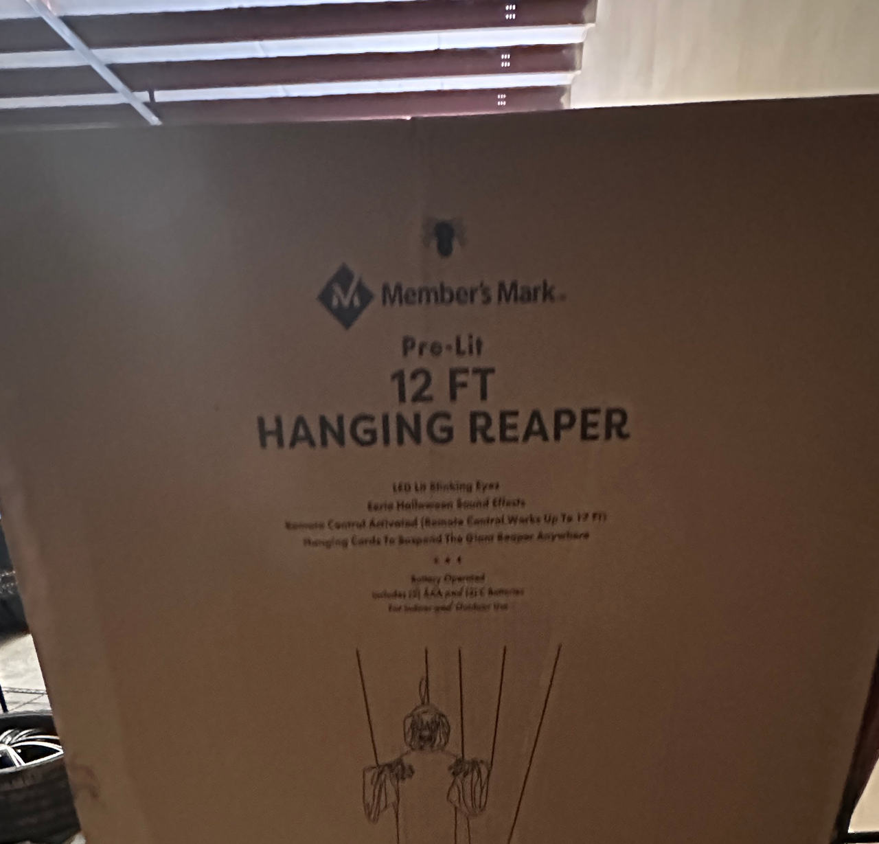 Member's Mark 12 Ft Pre-Lit Hanging Reaper