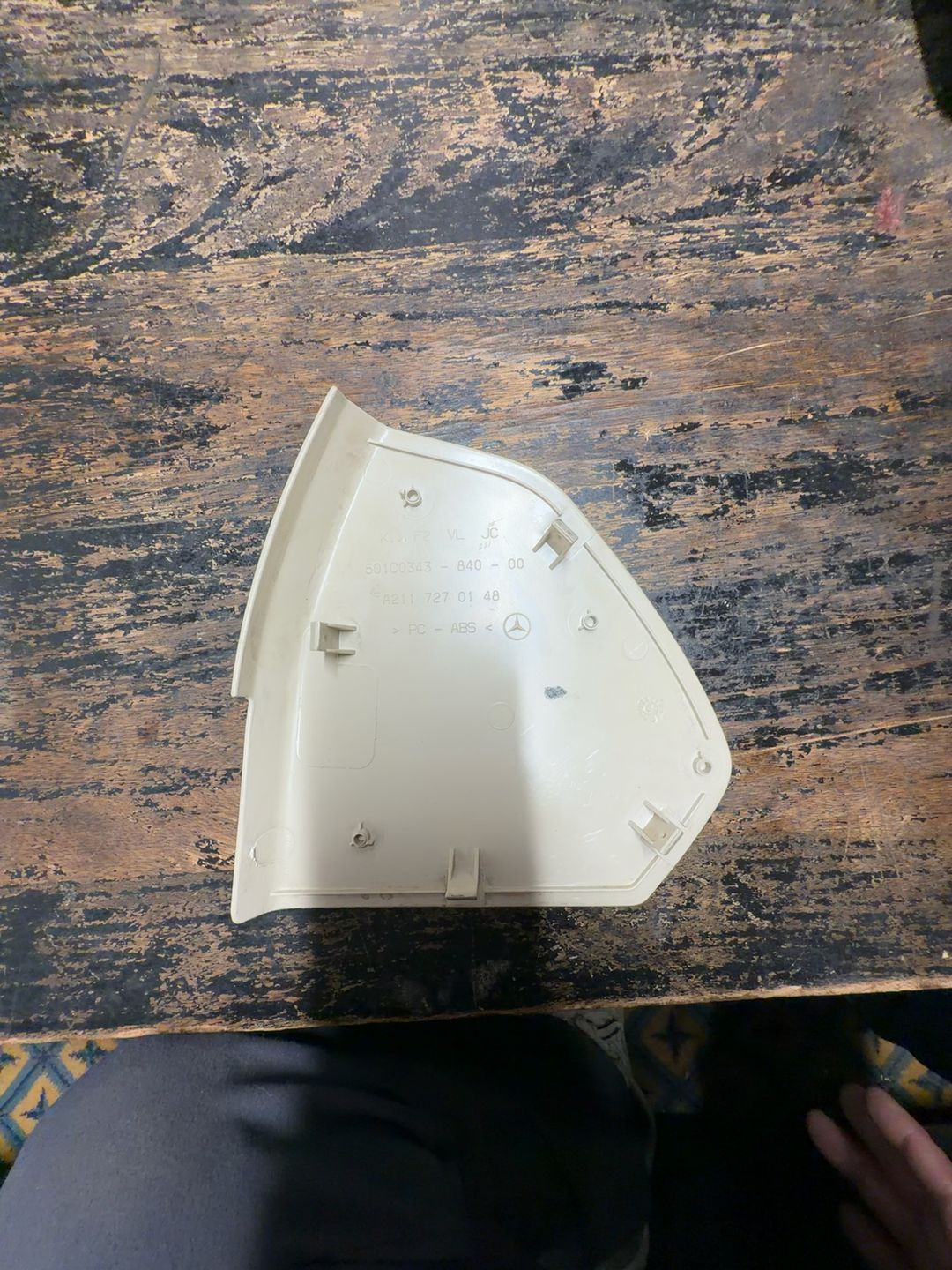 Genuine Mercedes-Benz W211 Front Right Door Trim Cover Beige