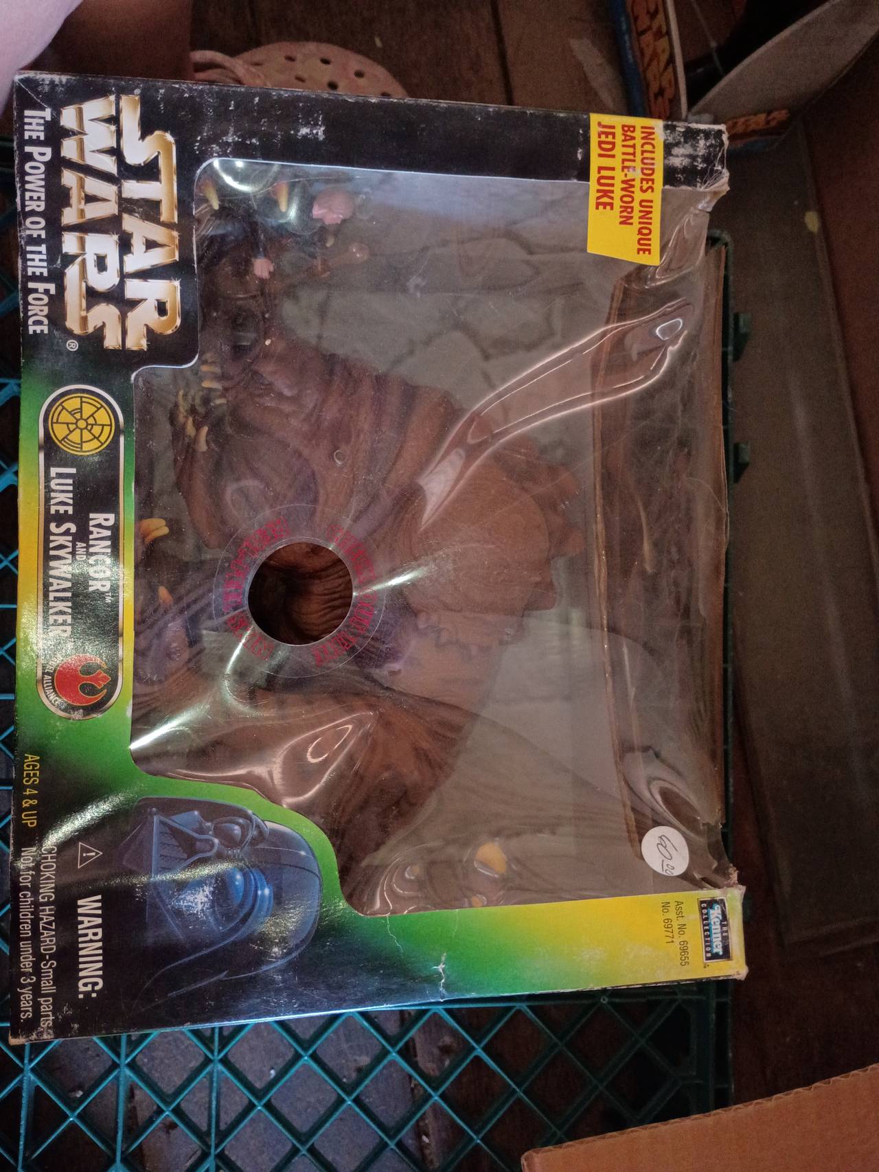 Star Wars The Power of the Force Rancor with Luke Skywalker Action Figure Set