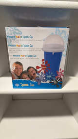 Frozen Magic Frozen Squeeze Cup 2-Pack - Image 2