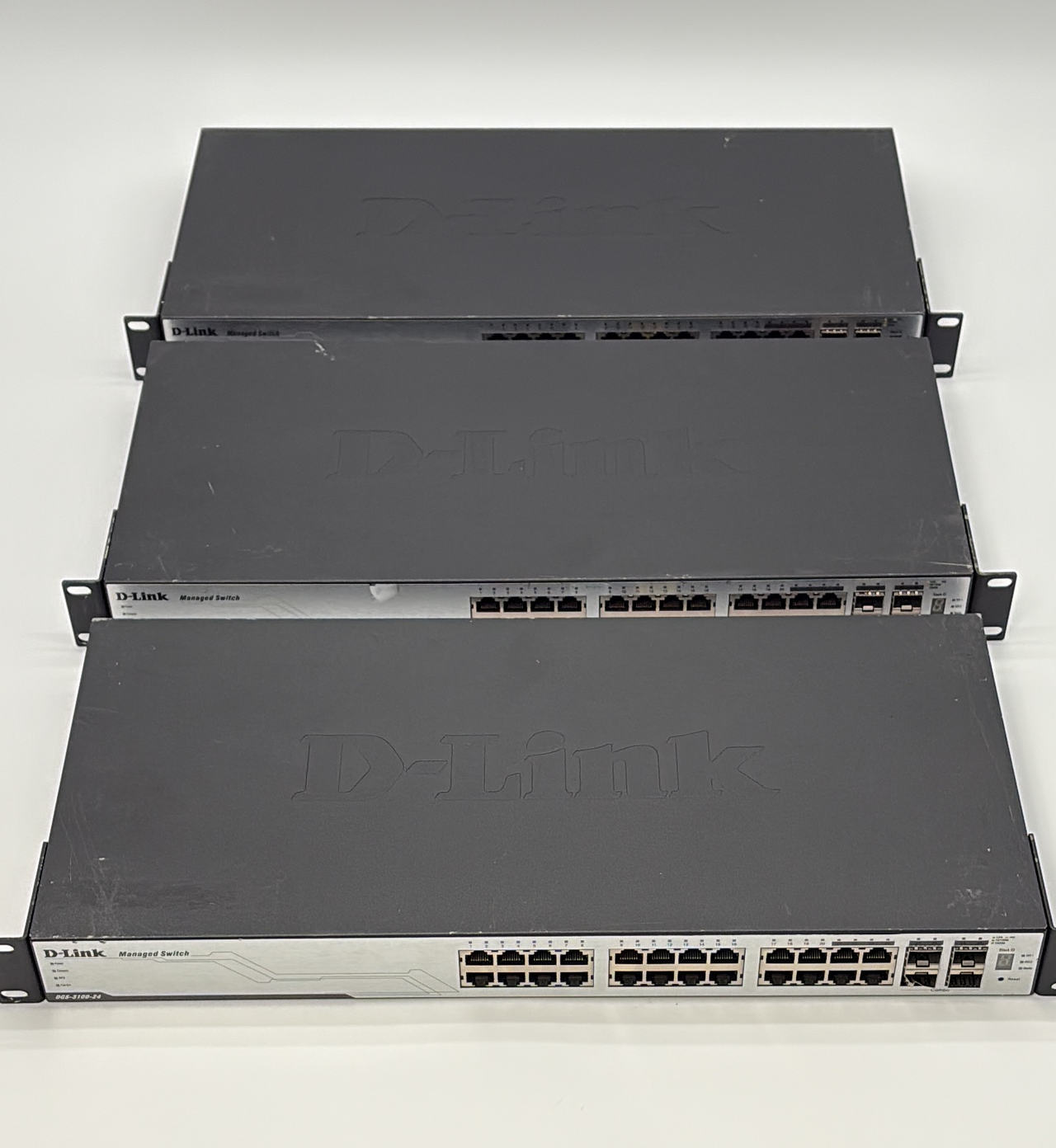 D-Link DGS-3100-24 24-Port Managed Gigabit Switch