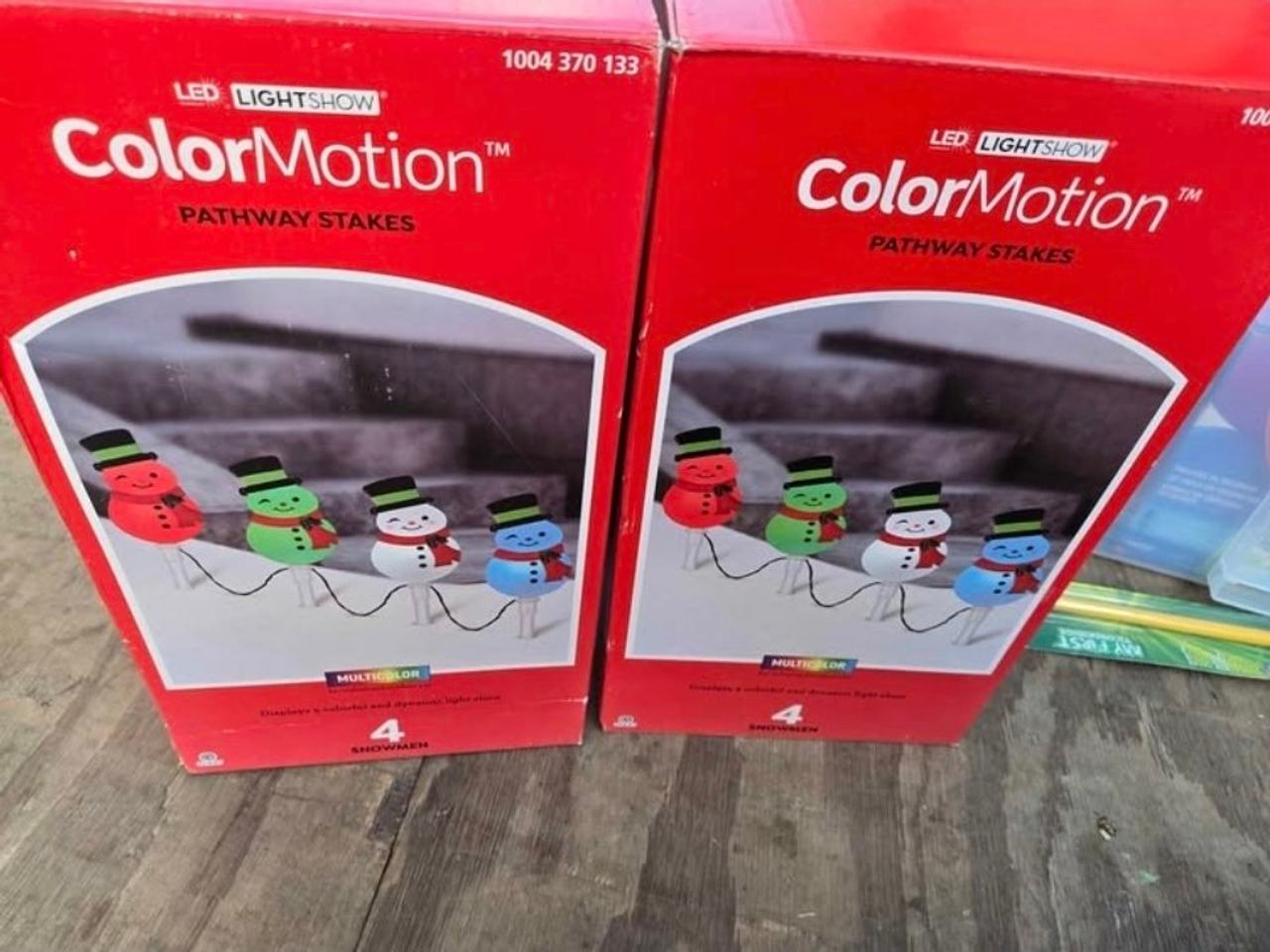 Gemmy LED Lightshow ColorMotion Snowmen Pathway Stakes 8 total