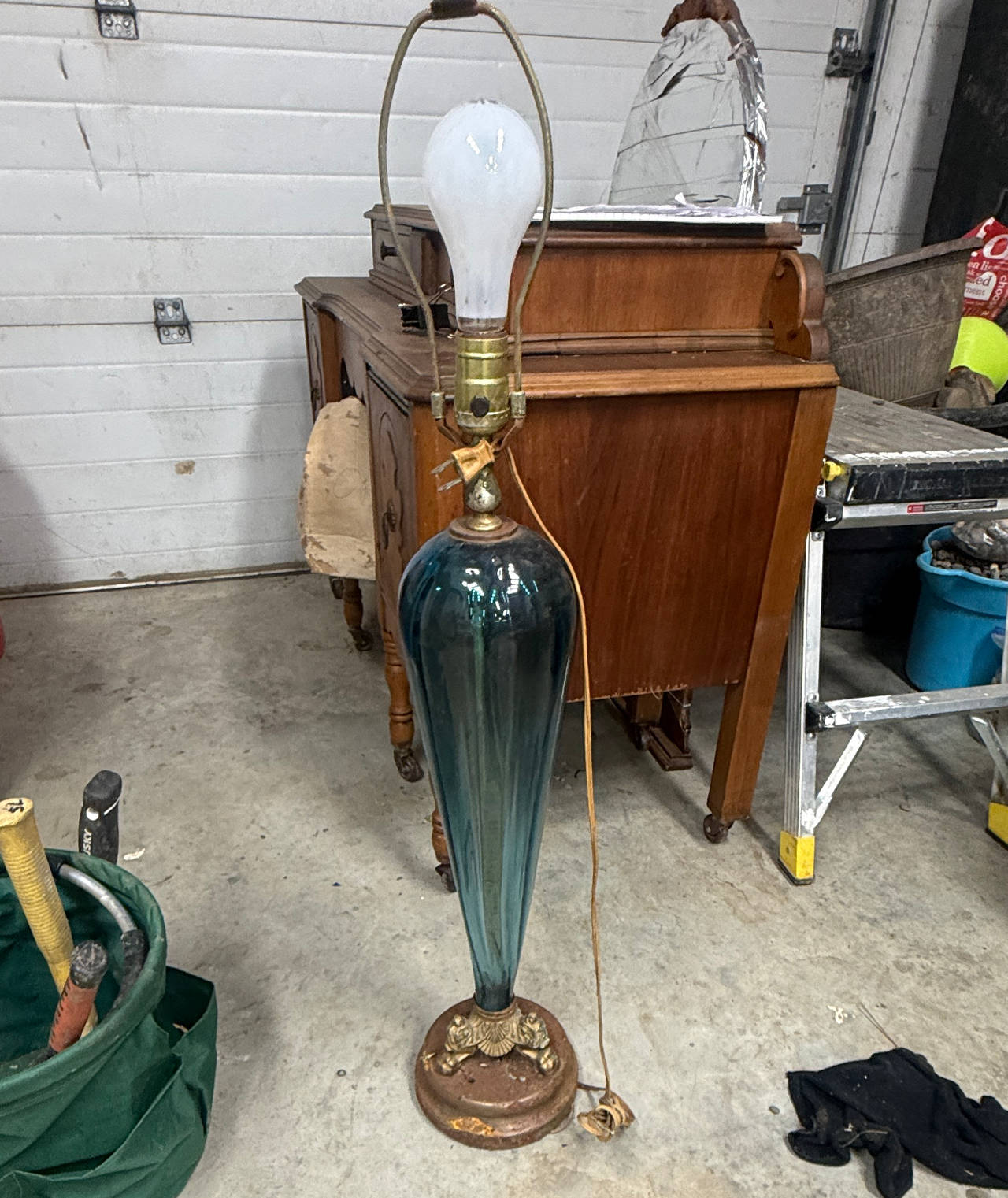 Vintage Mid-Century Teal Blown Glass Table Lamp