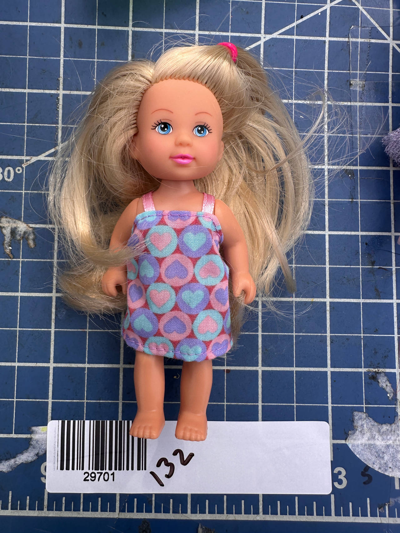 Barbie LIttle Sister Kelly blonde poseable Doll 132-01