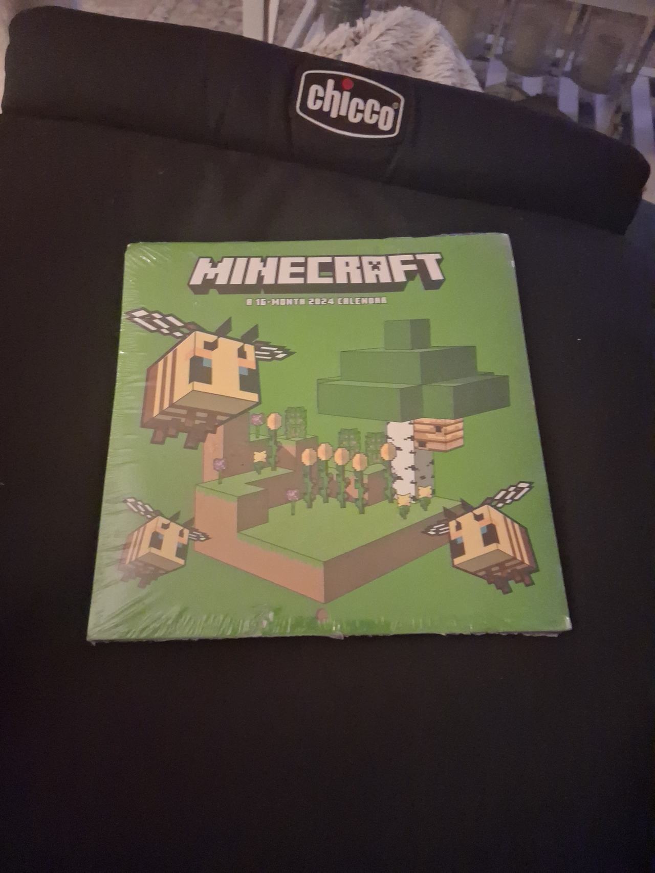 Minecraft 2024 16-Month Wall Calendar