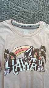 Volcom Hawaii Graphic T-Shirt new with tags slightly cropped small - Image 2