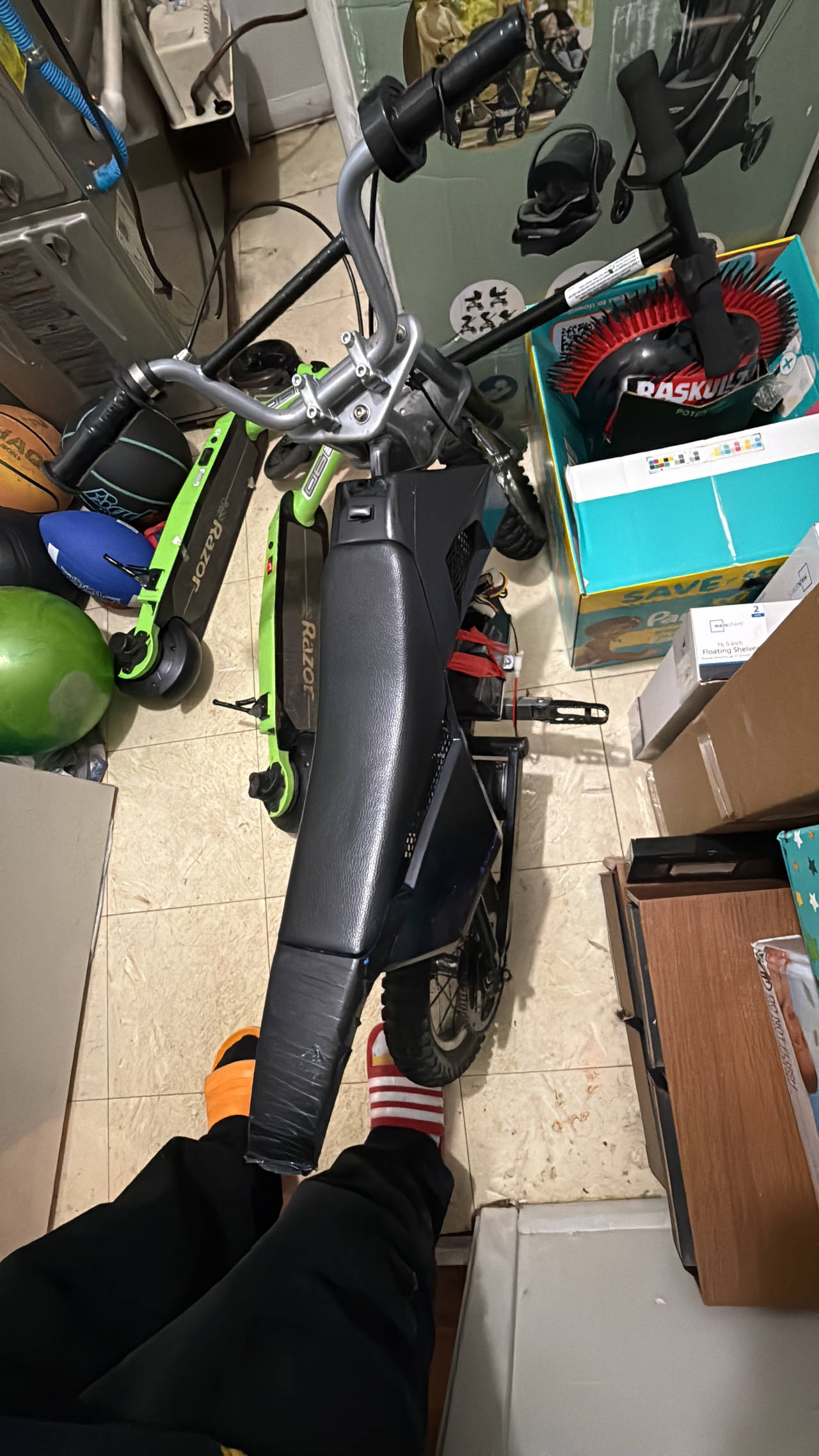 Razor MX350 Dirt Rocket Electric Motocross Bike