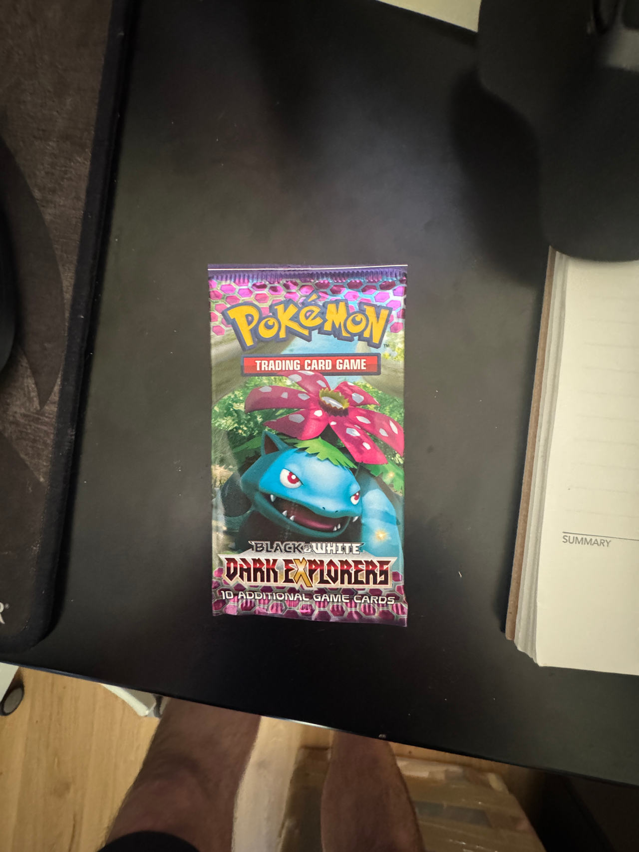 Pokémon TCG: Black & White—Dark Explorers Booster Pack