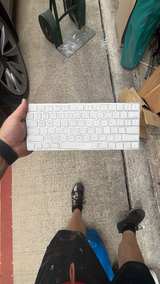 Apple Magic Keyboard (A1644) - Image 2
