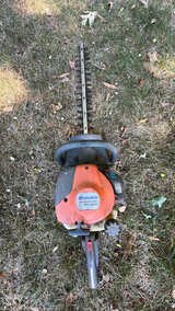 Husqvarna 122HD60 Hedge Trimmer - Image 2