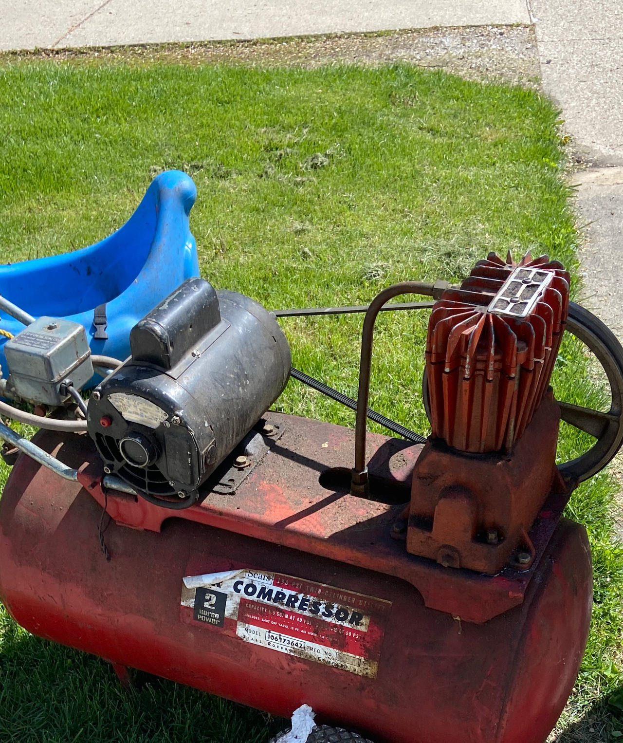 Sears Craftsman 2 HP 20 Gallon Air Compressor