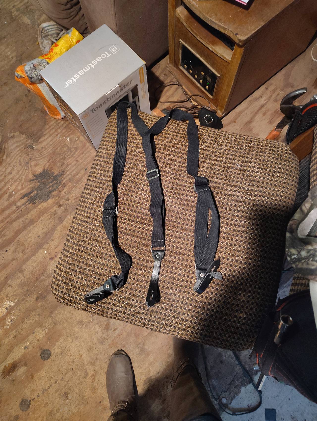 Black Button-End Suspenders