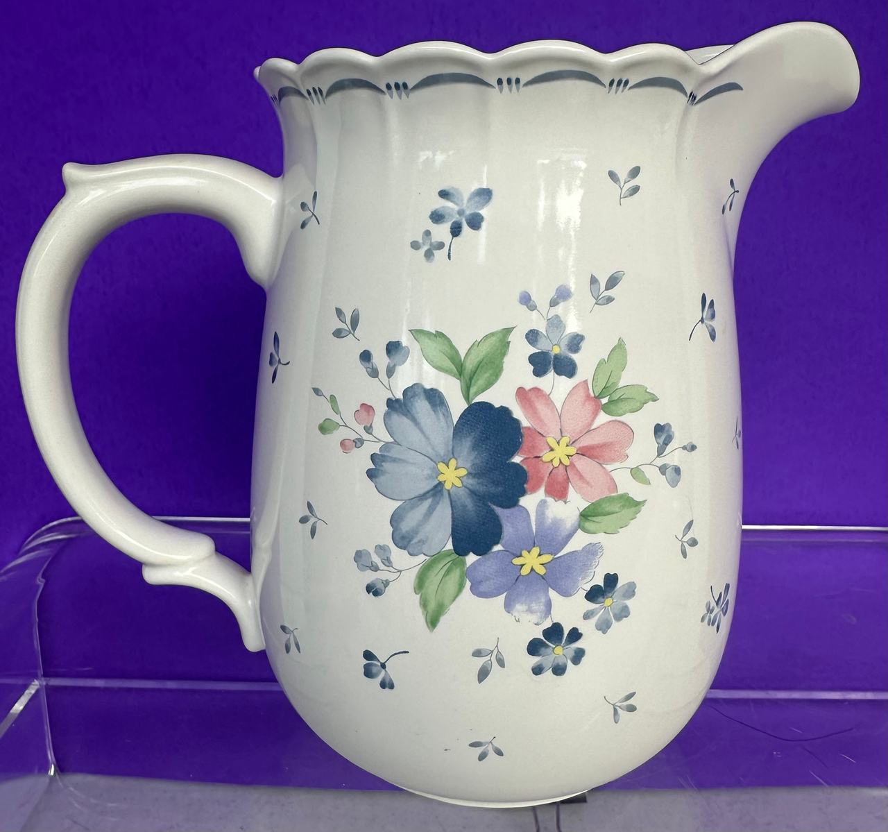 Vintage Small Water Pitcher Basket of Flowers Country Farmhouse Kitchen